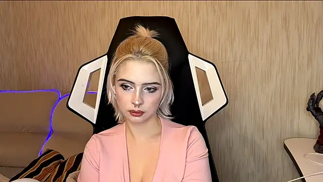 DayleSileo's cam snapshot