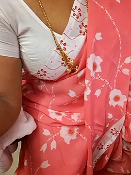 Tamil_Ammani's cam snapshot