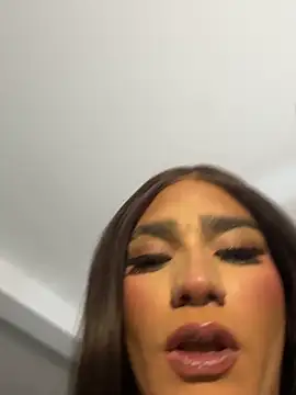 valeng_doll live sex cam