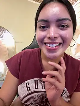 TS-SimplyTheBest live sex cam