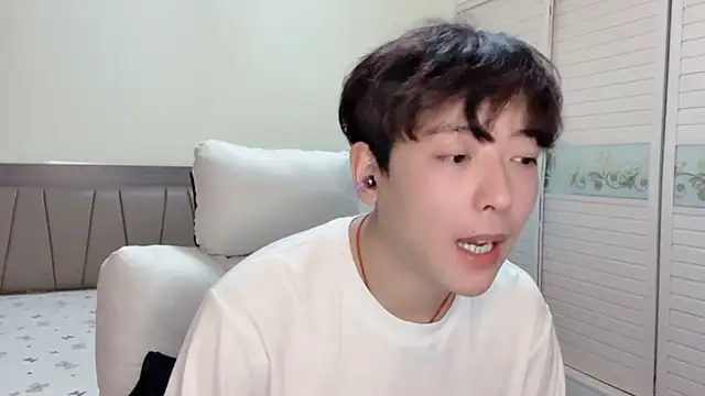 xiaoxiao1025 live sex cam