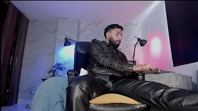 bruno_woods live sex cam