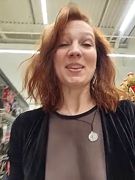 Exhibitionsplit live sex cam