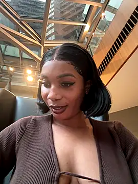 ___Nessa live sex cam