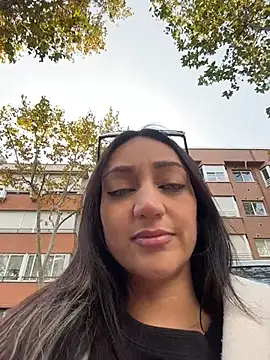 Ninabigtitied live sex cam