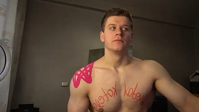 Bruno_Banani live sex cam