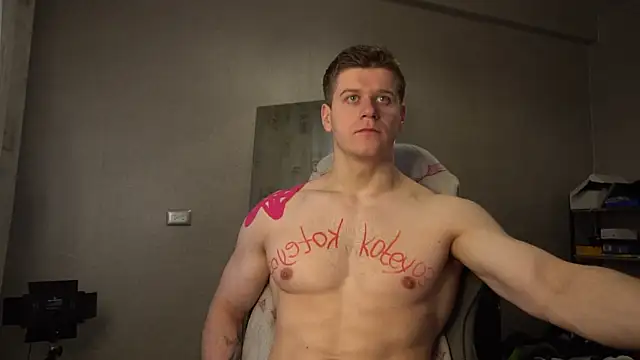 Bruno_Banani live sex cam