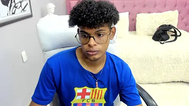 boylittle19cm live sex cam