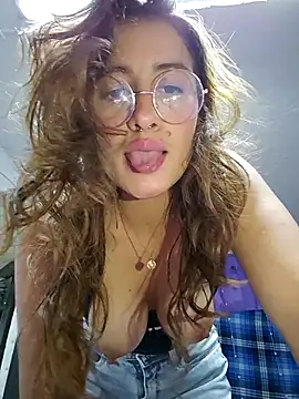 aytanna_torrez live sex cam