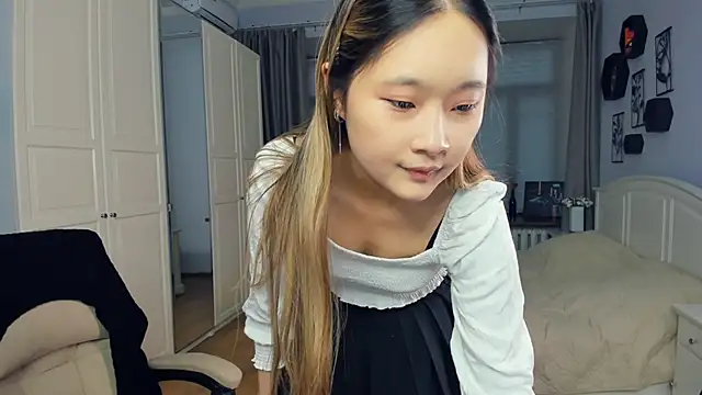 JadaShires live sex cam