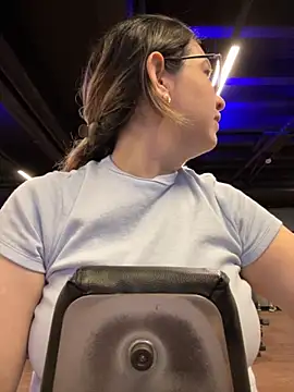 amooraaamoon live sex cam