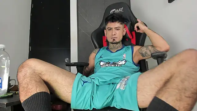 sergiio_mesa27 live sex cam