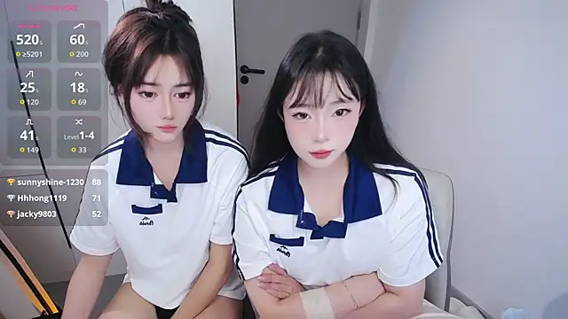 Kinadolly live sex cam