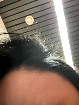 Tisha_Busty live sex cam