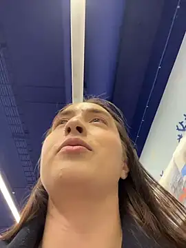 Holly_Play live sex cam