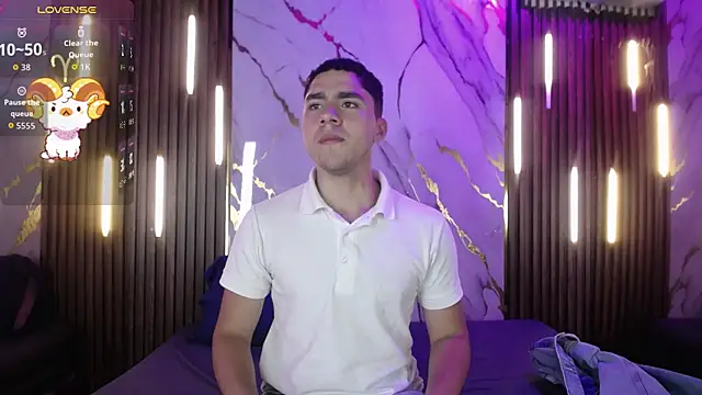 LiamNovak live sex cam