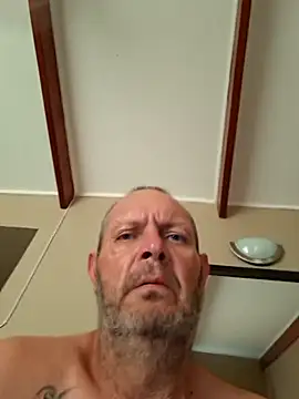 LyrateMarathon live sex cam