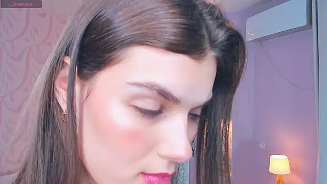 FloraDobb live sex cam