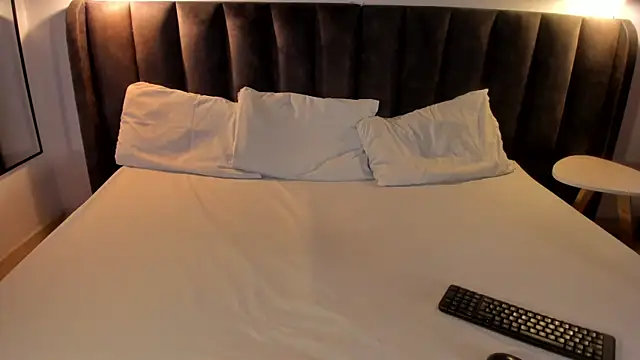 Sophie_Smith19_ live sex cam