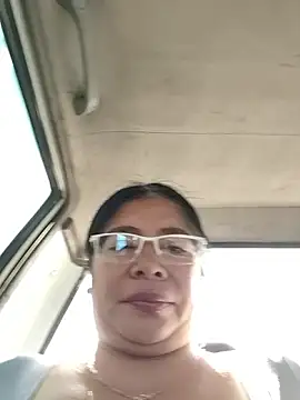 __valentina18 live sex cam