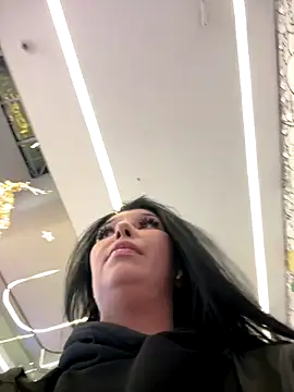 Tisha_Busty live sex cam