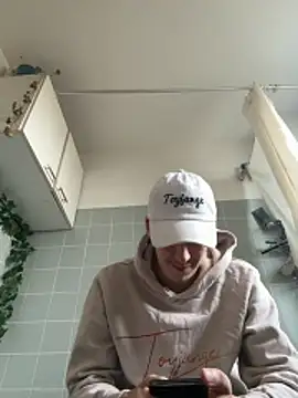 Toyjungee live sex cam