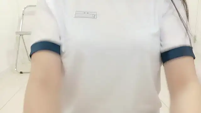 _Mia_land_ live sex cam