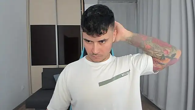 MatMalonne live sex cam