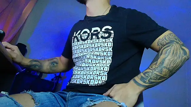 XanderCage99 live sex cam