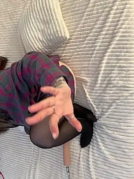 PumaShyXD live sex cam