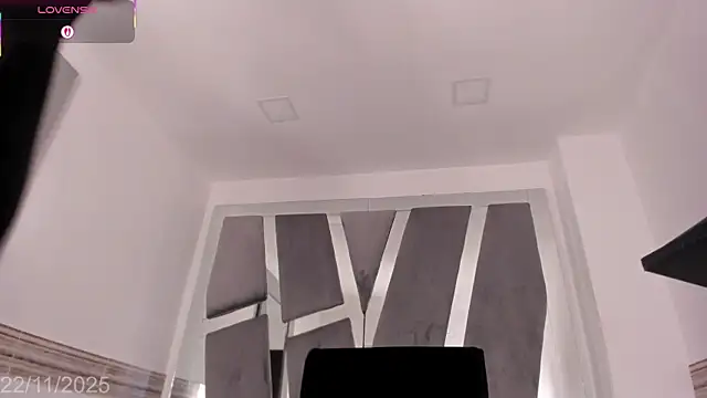 Vero_Lodge live sex cam