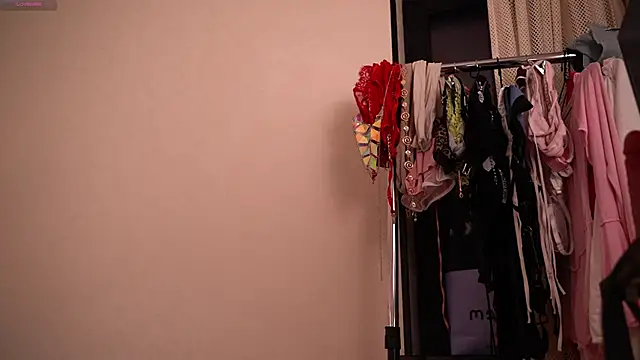 AudreyBarren live sex cam