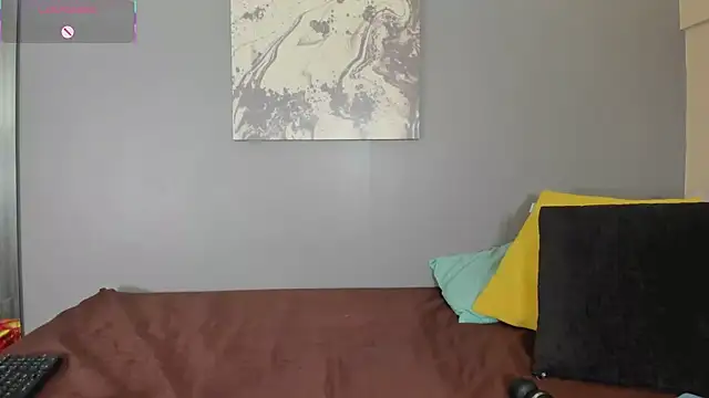 Violet-S's cam snapshot