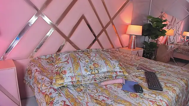 Samantha_Bale's cam snapshot