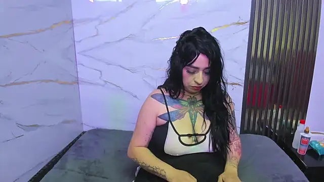 DashaMiller_'s cam snapshot