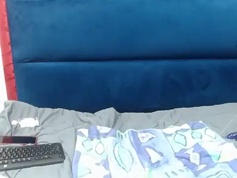 SnowWhiteAss's cam snapshot