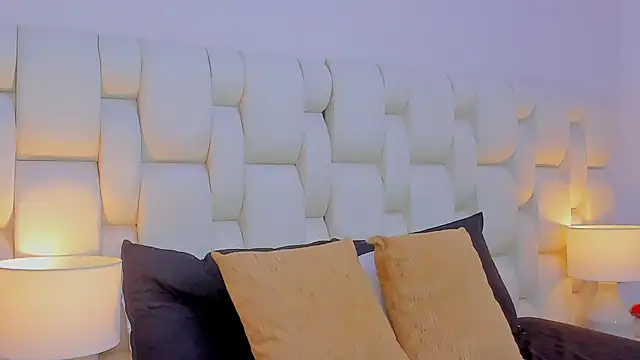 Emilyrios_'s cam snapshot