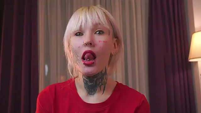 IsauraGarratt's cam snapshot