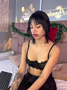 LiilithStonne's cam snapshot