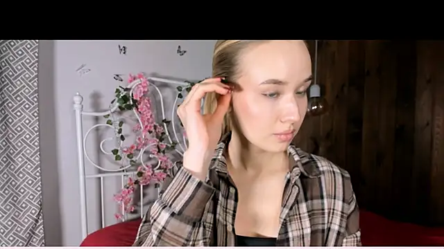 KristleKirst's cam snapshot