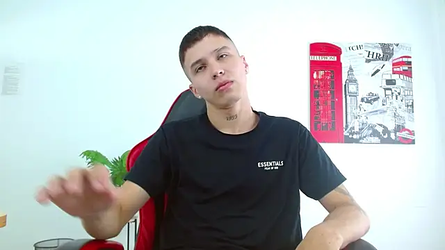 Cumandres18 live sex cam