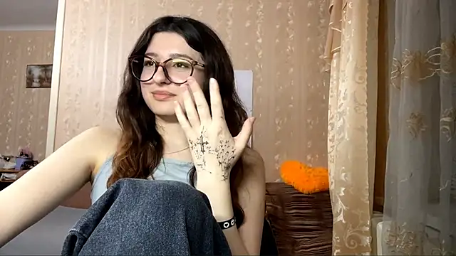 DonnieBooton's cam snapshot