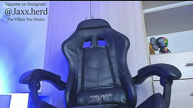 JAXXXONHERD live sex cam