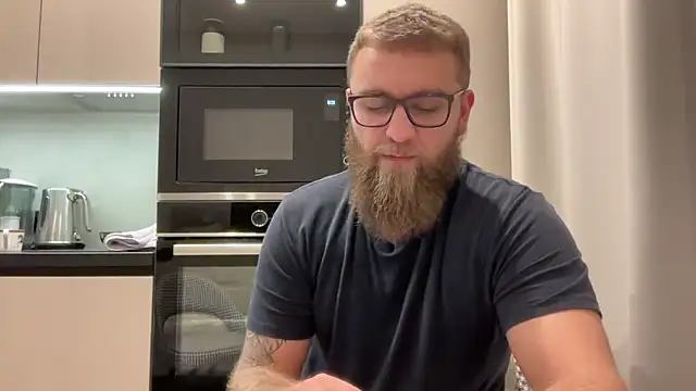 Bear_bear_ live sex cam