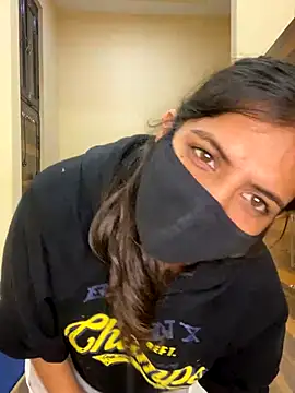 deepikaa_aroraa live sex cam