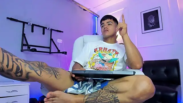 Rob_saenz_ live sex cam