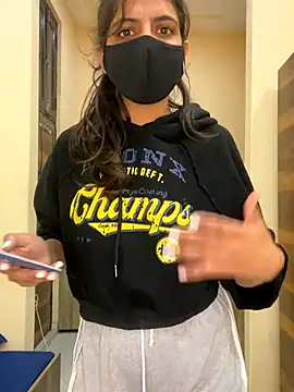 deepikaa_aroraa live sex cam