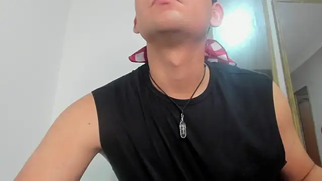 DhannLee's cam snapshot