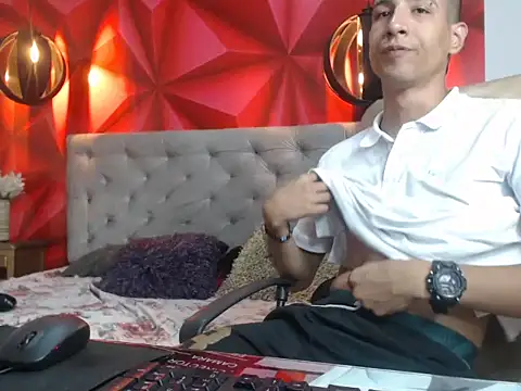 BiggJackson's cam snapshot