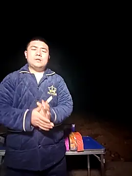 KAIKAI-888's cam snapshot